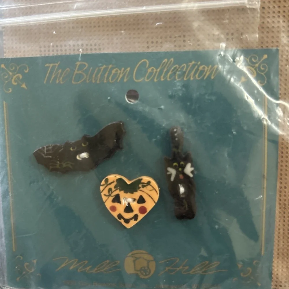 Mill Hill WITCHY BOO Buttoned & Beaded Kit 1995 Autumn Series 2 MHCB43 Halloween
